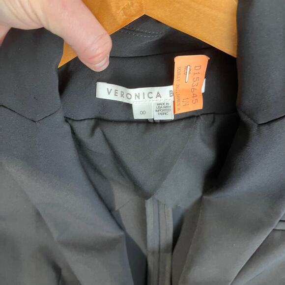 Veronica Beard Black Iconic Scuba Dickey Jacket Blazer Bi-Stretch Womens Size 00 - Picture 13 of 15
